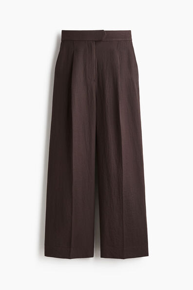 Wide trousers