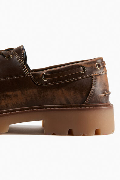 Chunky deck shoes