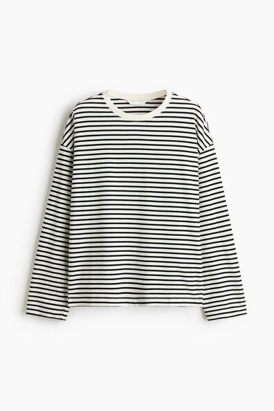 Long-sleeved cotton top