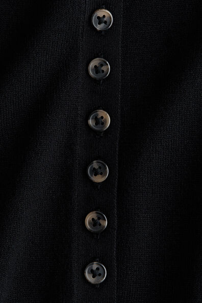 Чёрный