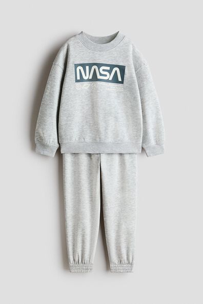 2-piece printed sweatshirt set