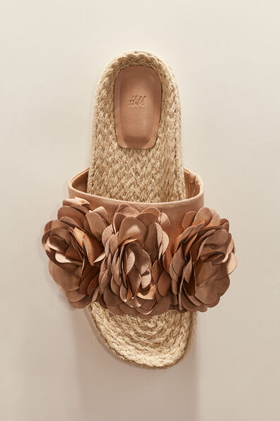 Appliquéd espadrille sandals