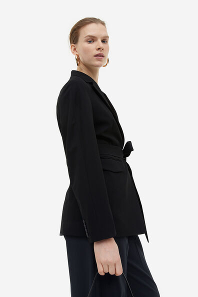 Tie-belt blazer