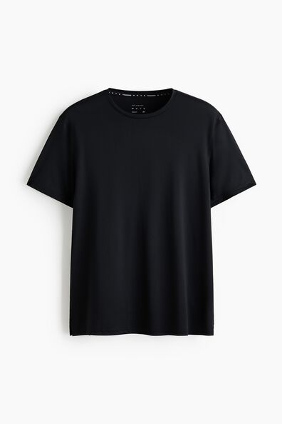 Muscle Fit Sports top with DryMove™