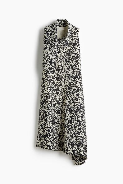 Scarf-collar dress