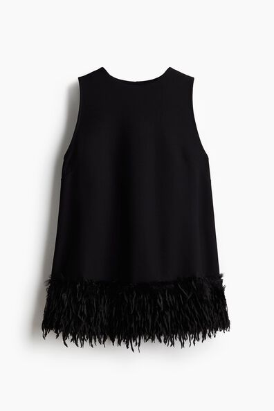 Fringe-trimmed top