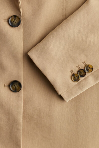 Бежевый