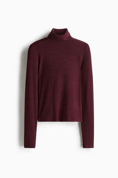 Ribbed polo-neck top