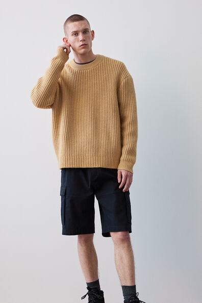 Regular Fit Cotton cargo shorts
