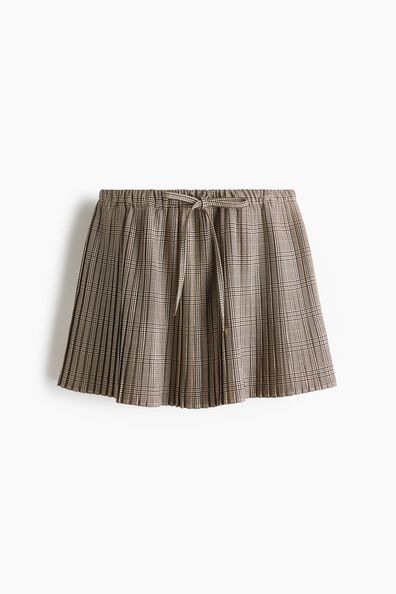 Pleated mini skirt