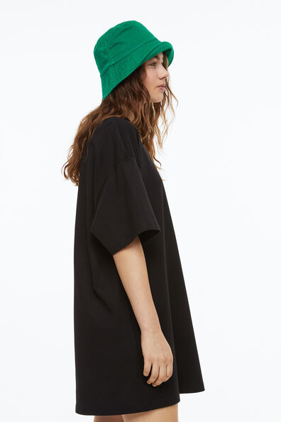 Oversized T-shirt dress