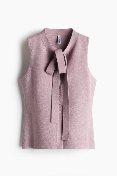 Knitted bow-collar top
