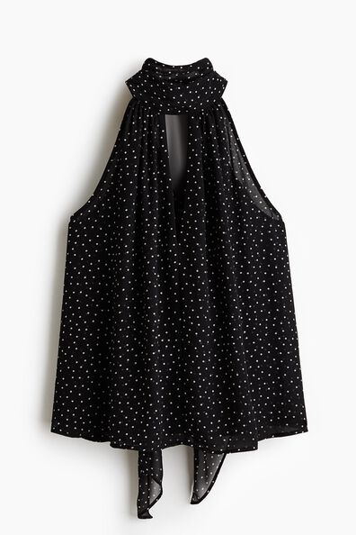 Scarf-collar top
