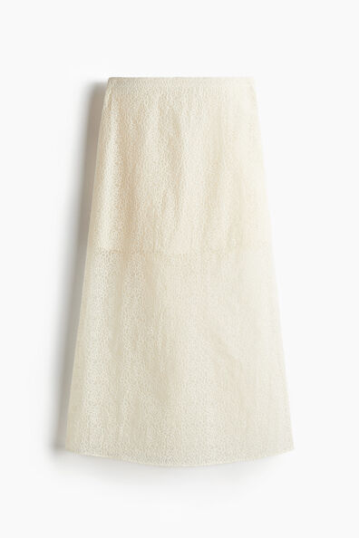 Embroidered skirt