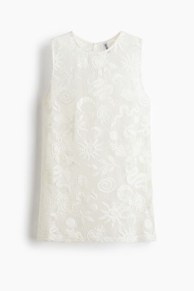 Motif-detail net top