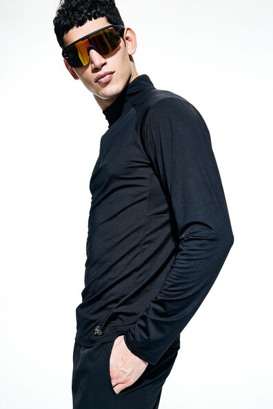 Regular Fit Zip-top sports top with DryMove™