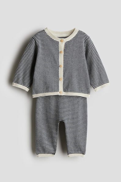 2-piece fine-knit set