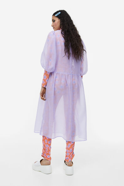 Puff-sleeved organza dress