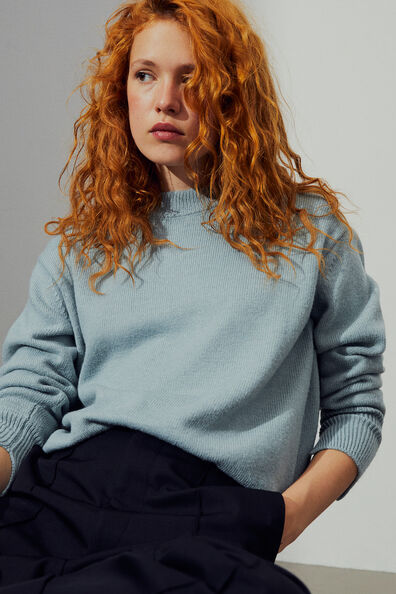 Fine-knit jumper