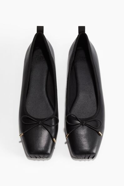 Ballet pumps