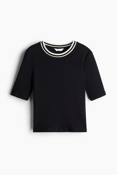 Fitted T-shirt