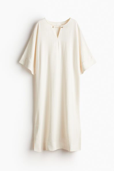 Chain-detail kaftan dress