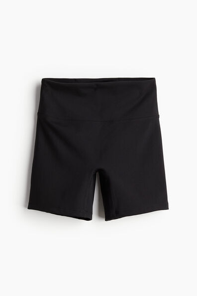 Sports cycling shorts in SoftMove™