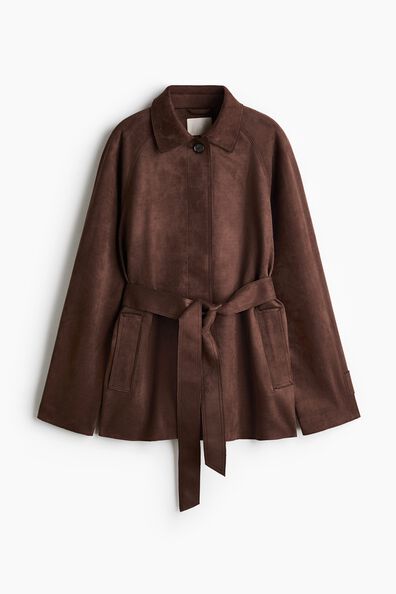 Short tie-belt coat