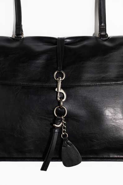 Charm-detail handbag