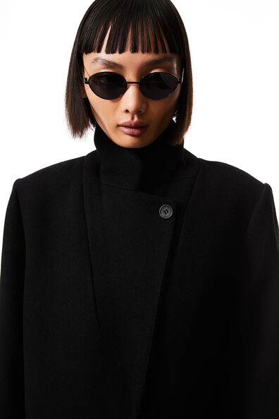 Single-breasted jacket