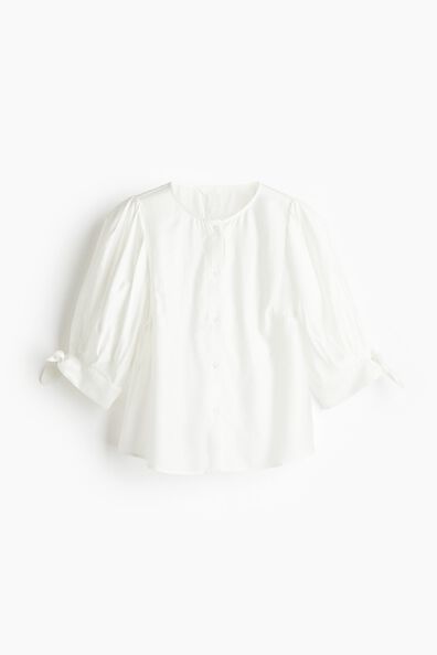 Puff-sleeved blouse