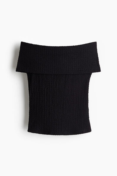 Off-the-shoulder top