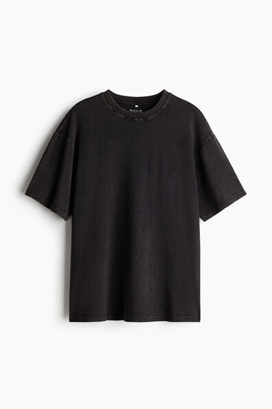 Loose Fit Sports top with DryMove™