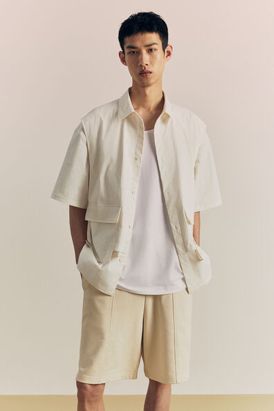 Loose Fit Cargo shirt