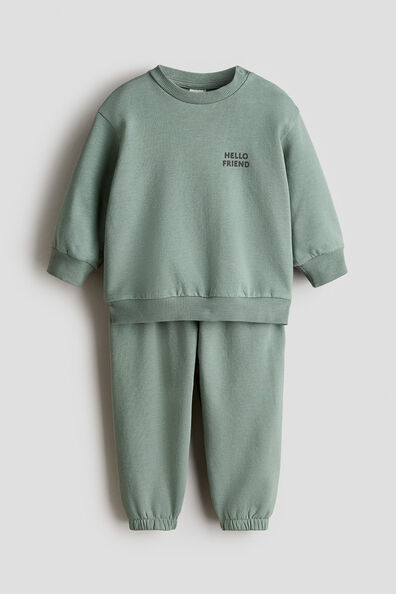 2-piece sweatshirt set