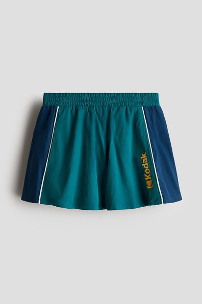 Nylon skort
