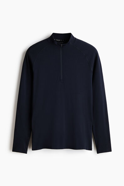 Muscle Fit Zip top sports top with DryMove™
