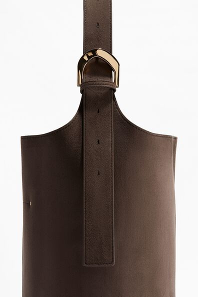 Bucket bag