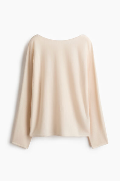 Boat-neck jumper