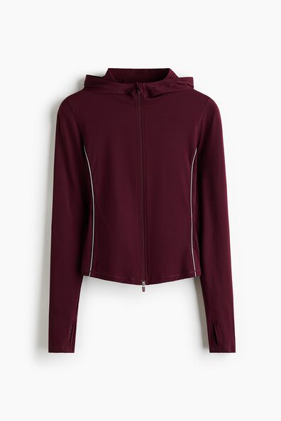 Hooded sports jacket with CoolMove™
