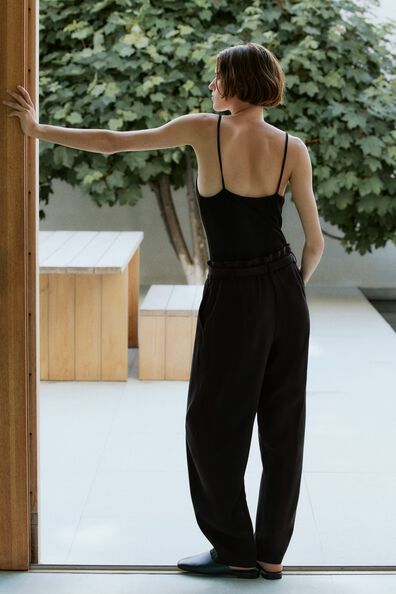 Чёрный