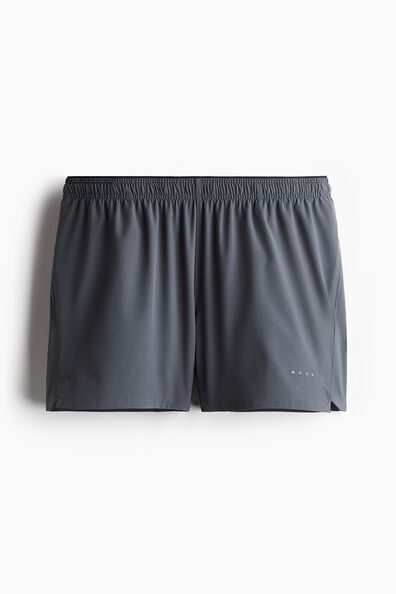 Short running shorts with DryMove™
