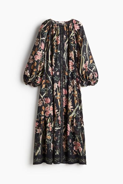 Oversized tie-belt dress
