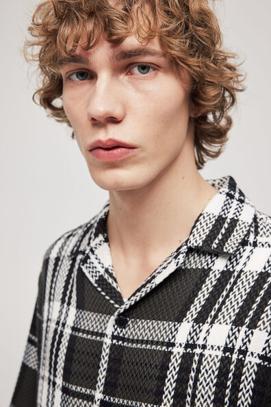 Loose Fit Textured-knit resort shirt