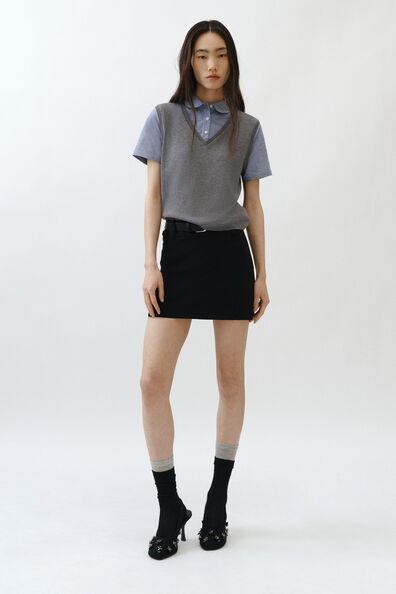 Серый