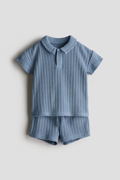2-piece polo shirt and shorts set