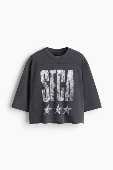 Oversized Fit Cropped T-shirt