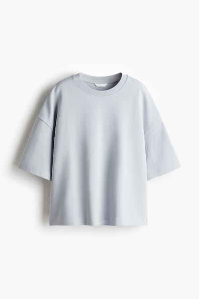 Short-sleeved sweatshirt