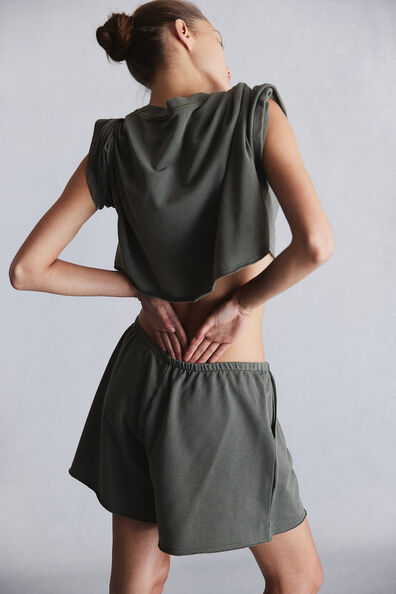 Cropped short-sleeved sweatshirt