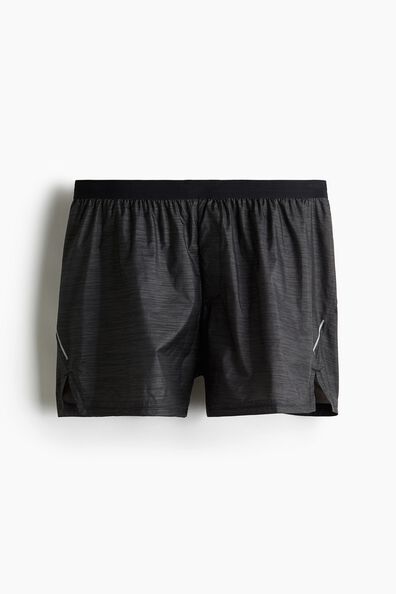 Short running shorts with DryMove™